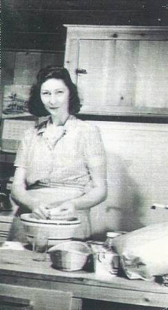 Anni's mother Dorothy